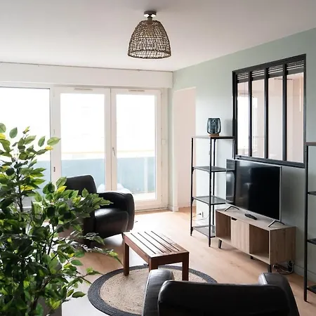 Apartment 1 Chambre, Terrasse, Proche Tram Bordeaux